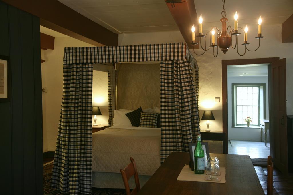 The Stone House Bed And Breakfast Hurley Kamer foto