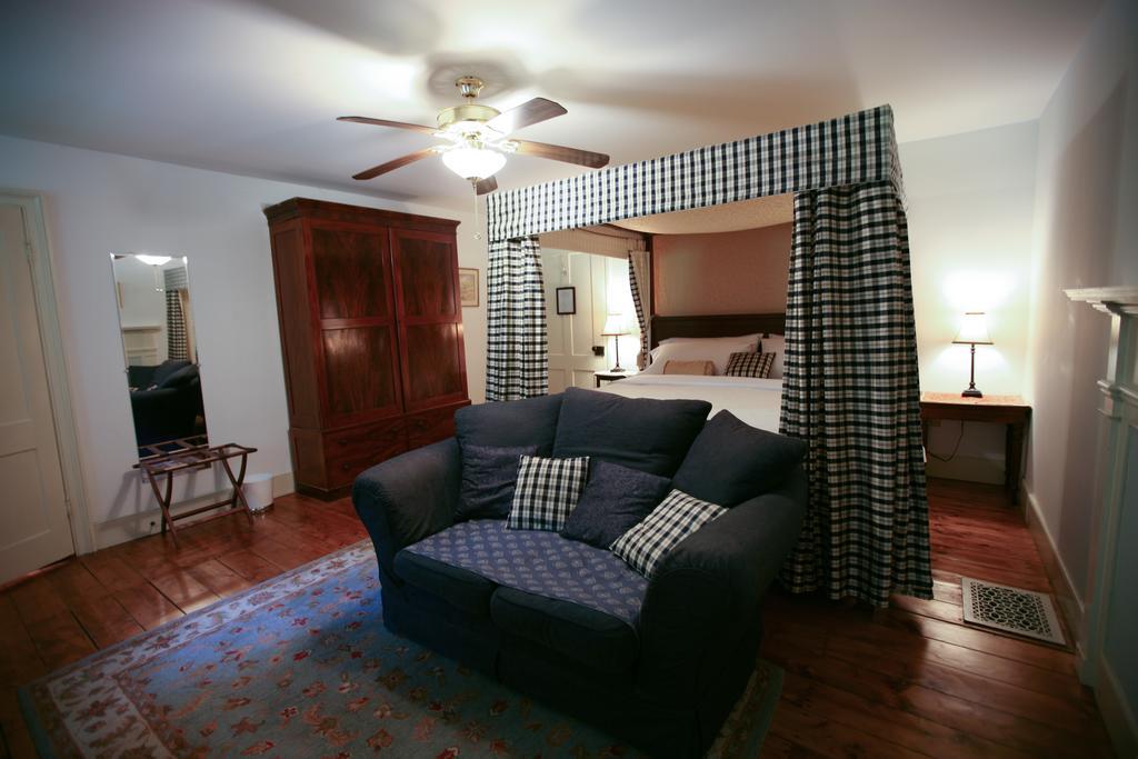 The Stone House Bed And Breakfast Hurley Kamer foto